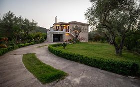 Rustic Villa Dimitra